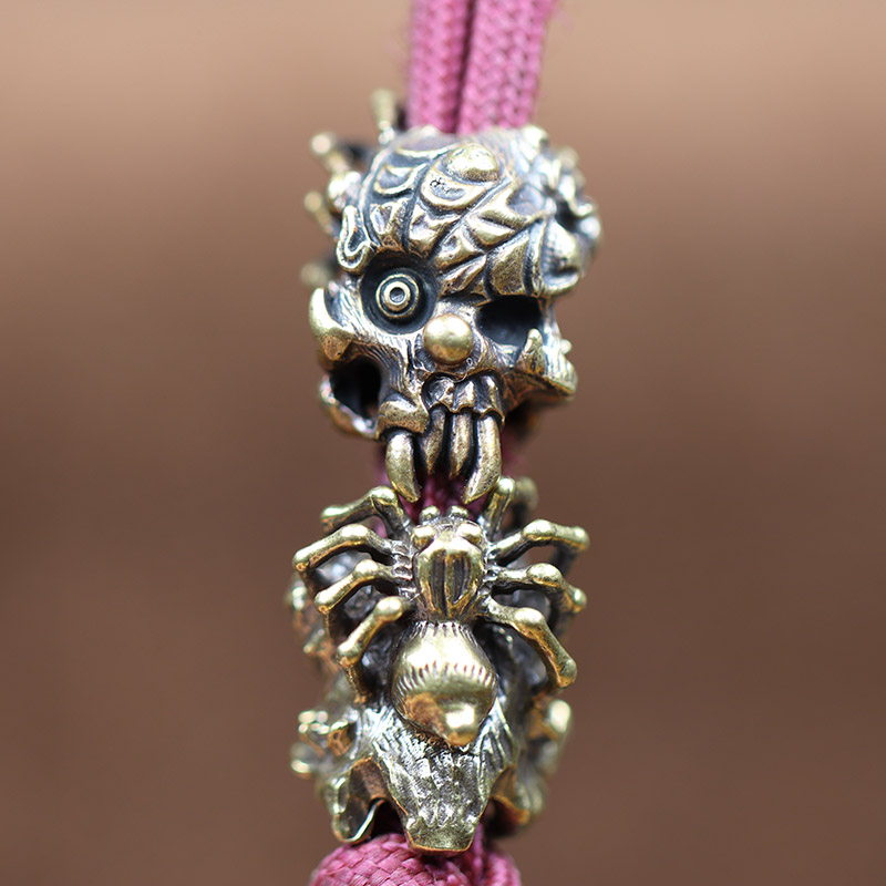 Spider Skull Head Brass Knife  – Paracord Survival Bracelet Bewertung und Preis